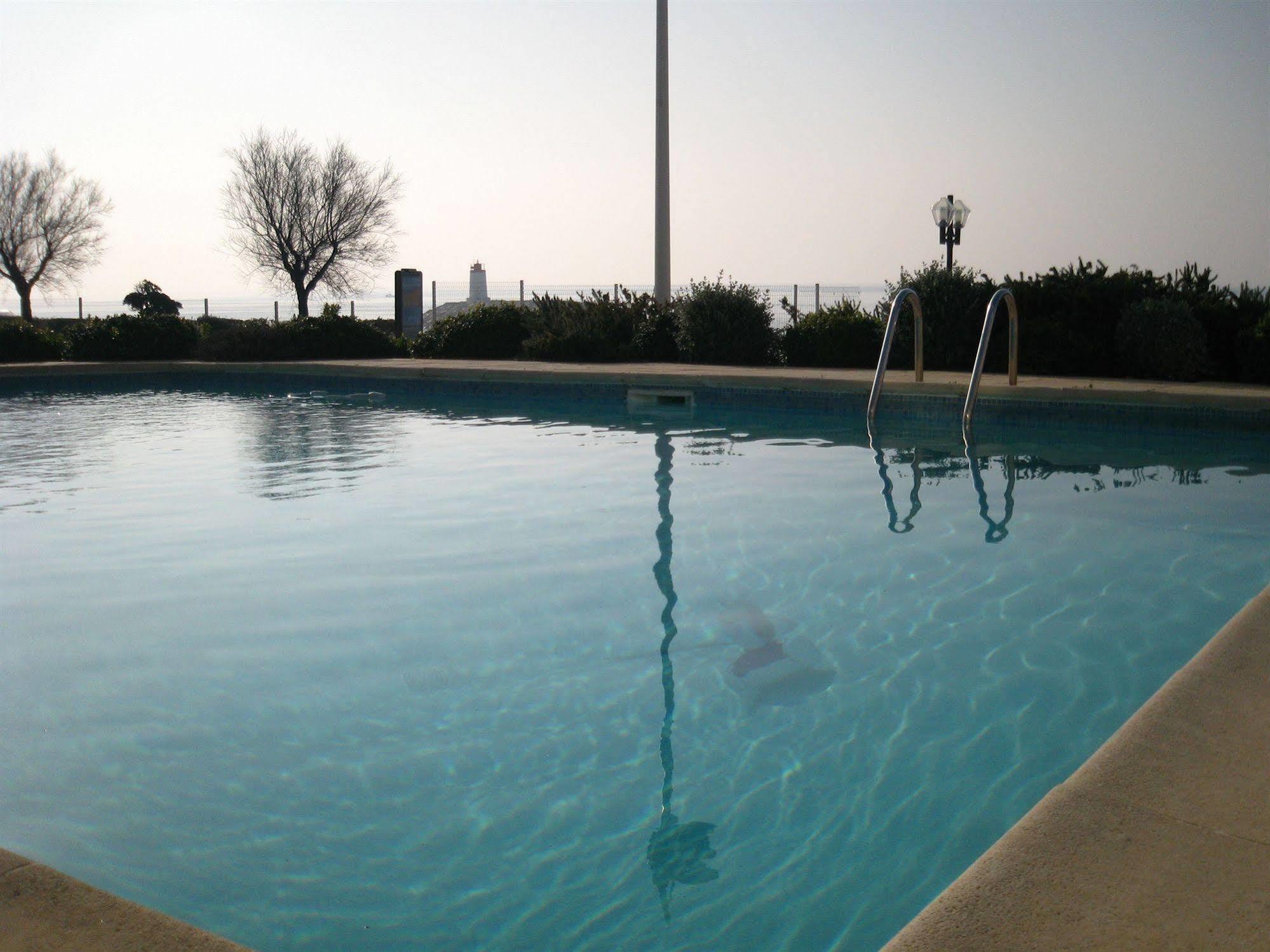 Paradou Mediterranee, Bw Signature Collection By Western Sausset-les-Pins