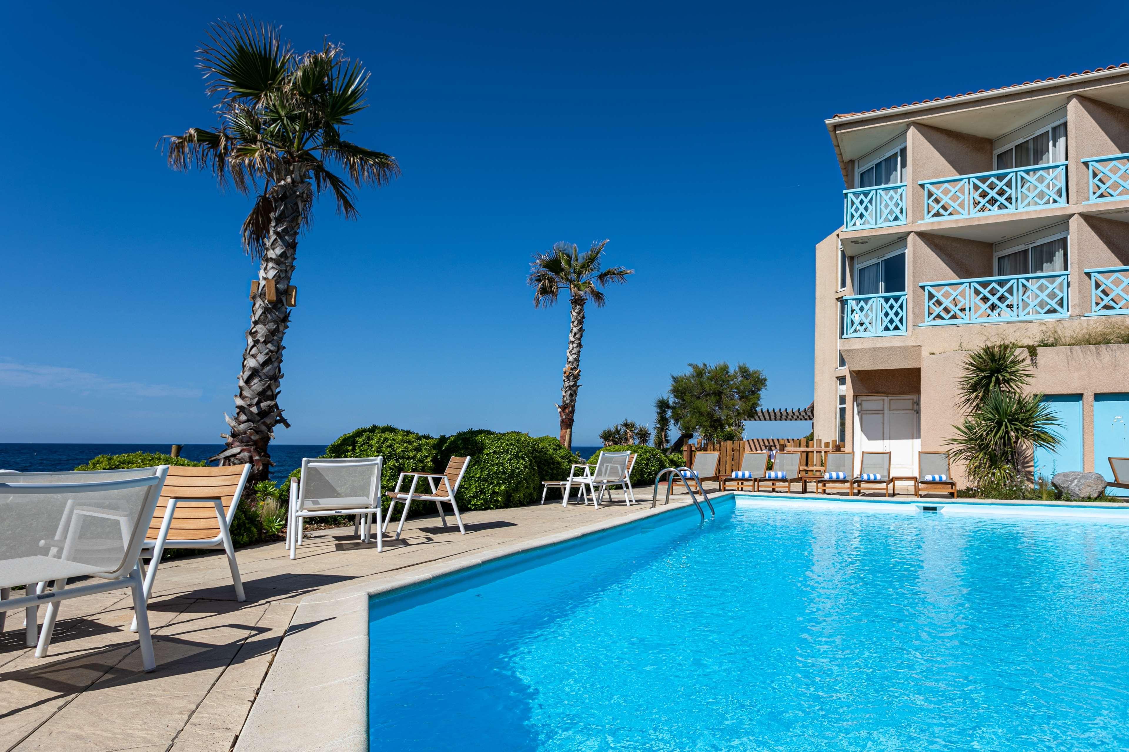 Western Paradou Méditerranée Hotel 3*